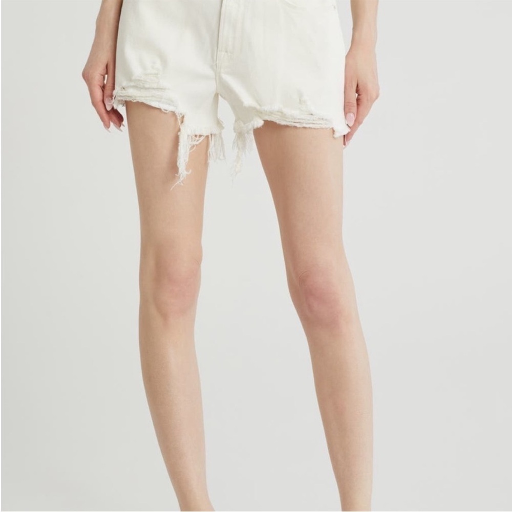 Good American Good ’90s‎ Short Exposed Pocket Bags Distressed Denim White NEW